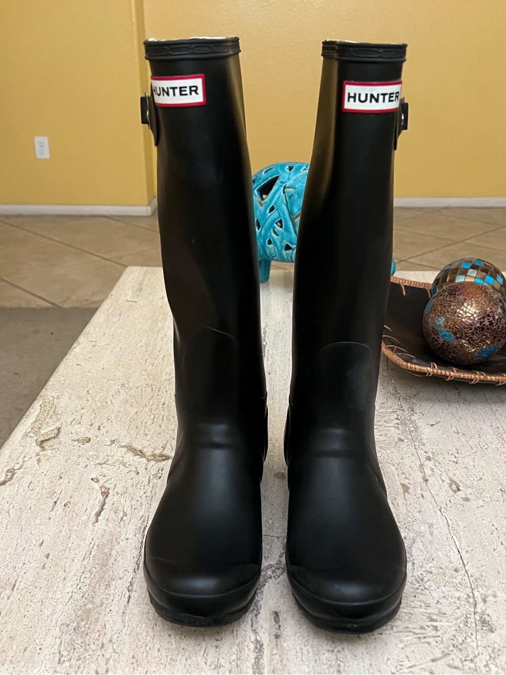 Hunter Tall Black Gloss Rain Boots with Signature Logo